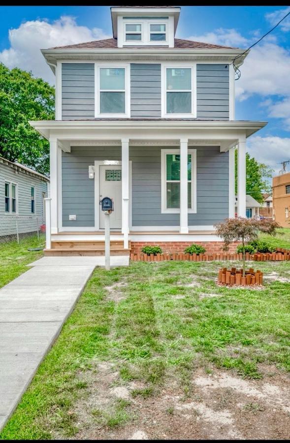 The Chesapeake Gray Villa Norfolk Buitenkant foto